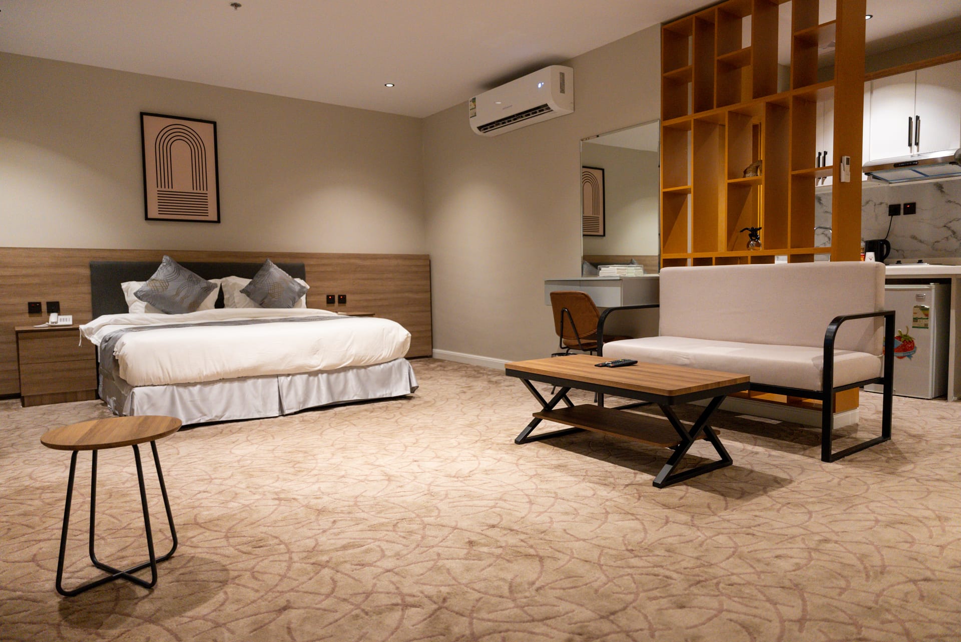 Comfort Rooms